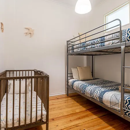 Apartment Spacious With Terrace At Graca