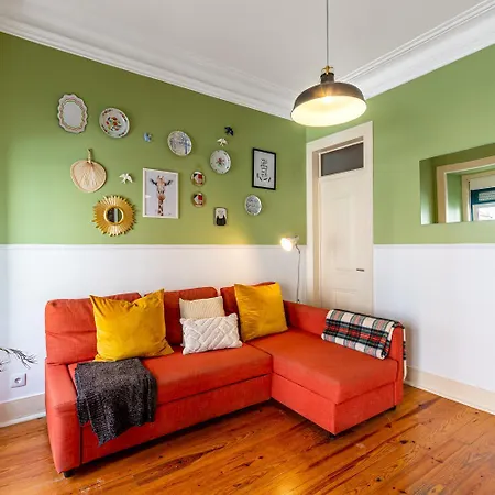 Spacious With Terrace At Graca * Lizbona